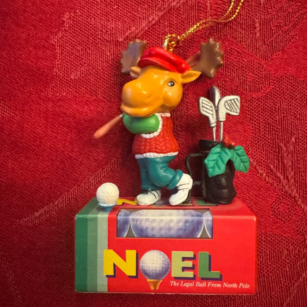 Golf Ornament - Mistletoe Magic Festive Moose